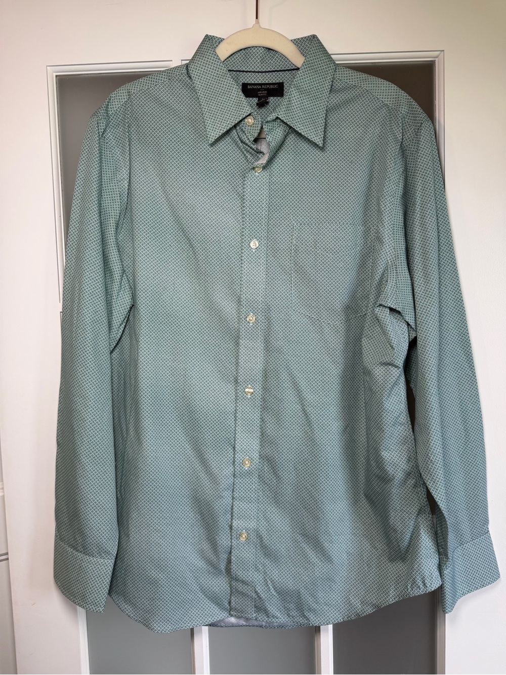 Banana Republic Men's Slim Fit Green & White Pattern Dress Shirt, Large, NWT